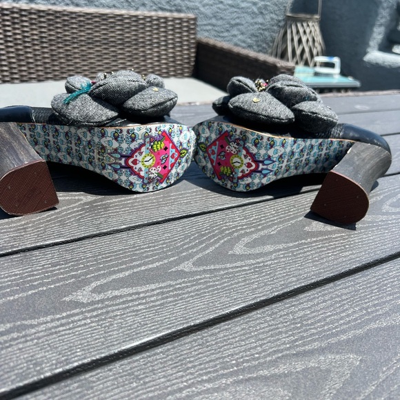 Brand New IRREGULAR CHOICE HIGH HEELS - Picture 6 of 9